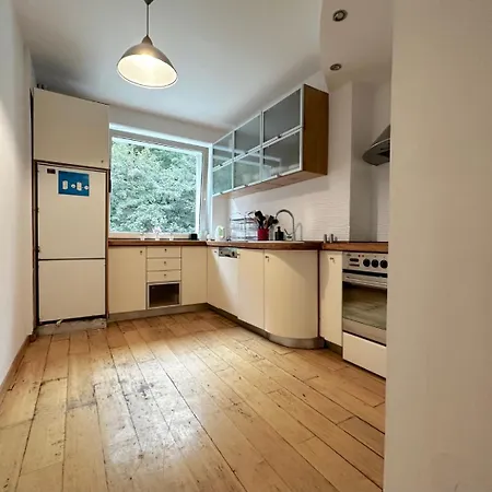 Deer - 5 Minutes To Molo & Seaside Homestay Sopot