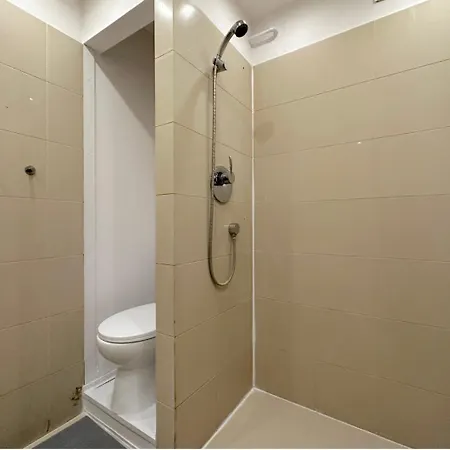 Deer - 5 Minutes To Molo & Seaside Homestay Sopot